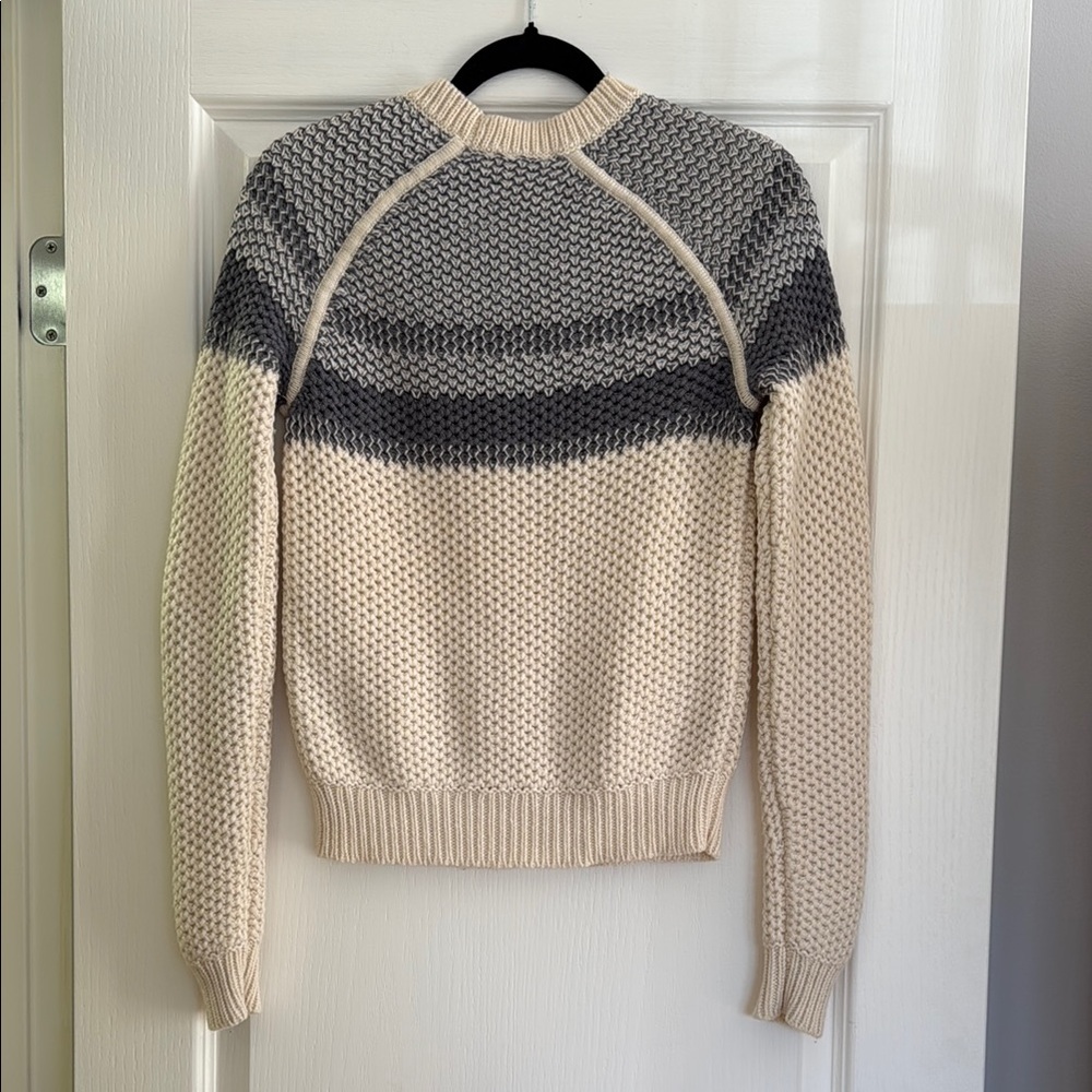 Theory Wool Sweater - Picture 3 of 5